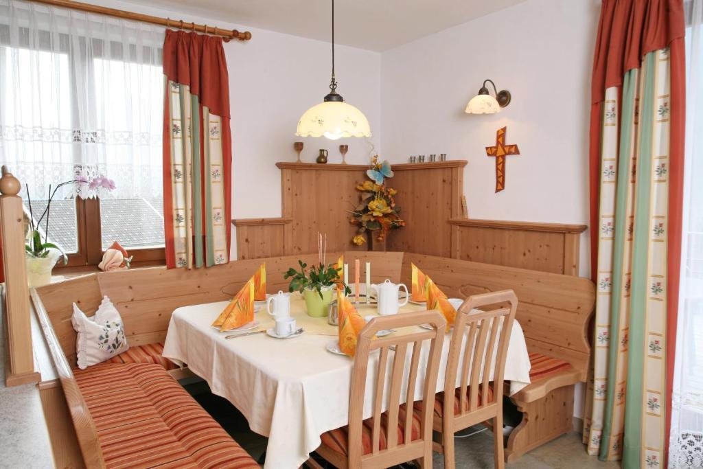 Gaestehaus Ortner Liesing Extérieur photo